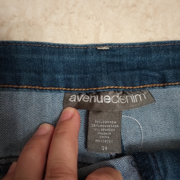 Avenue Denim Pencil Skirt Cotton Blend Women's Plus Size 24 Blue - Picture 8 of 11